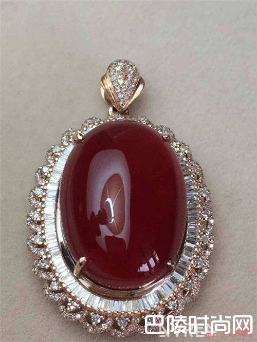 珠宝佩戴顺序是什么_珠宝首饰如何正确的保养与爱护 还不懂就赶快get吧