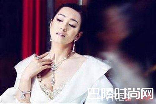 珠宝如何与环境搭配_珠宝如何正确佩戴 怎样才能让珠宝更好的衬托出最美你