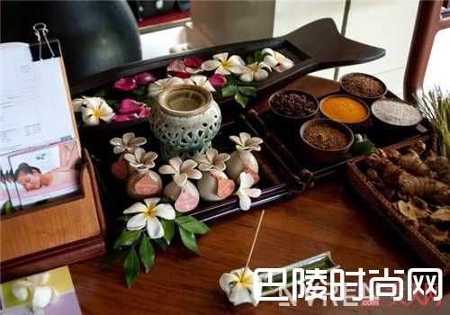 室内香薰分哪2类_如何选择一款真正好的香薰？这些香薰拯救了你的女人味