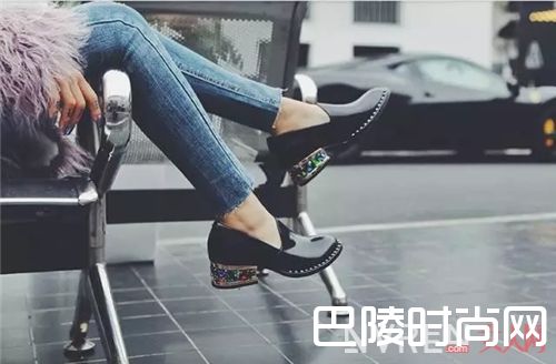 时光交易者介绍及单品推荐_2017春夏掌握这四个关键词 保你美翻一整年！