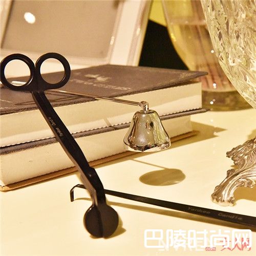 香薰蜡烛需要什么小工具_如何选择一款真正好的香薰？这些香薰拯救了你的女人味