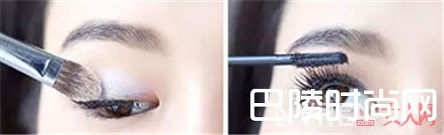 冰沙蓝精灵介绍_如何画出一款美美的日系妆？让你成为最引人的焦点