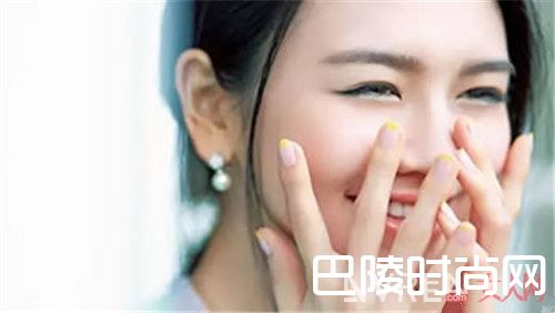 嫩黄浅绿青春风介绍_如何画出一款美美的日系妆？让你成为最引人的焦点