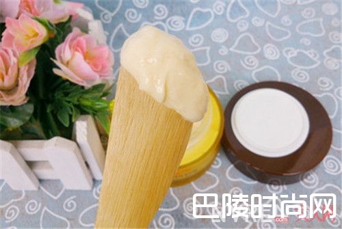 草本之心蜂萃蜂毒面膜简介_哪款面膜美白效果最好？带你国货搜罗排行榜10强