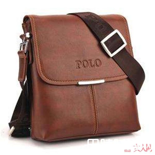 男士包审美材质好_男朋友的休闲包不仅low质量还差？只能靠你来拯救他的包包了