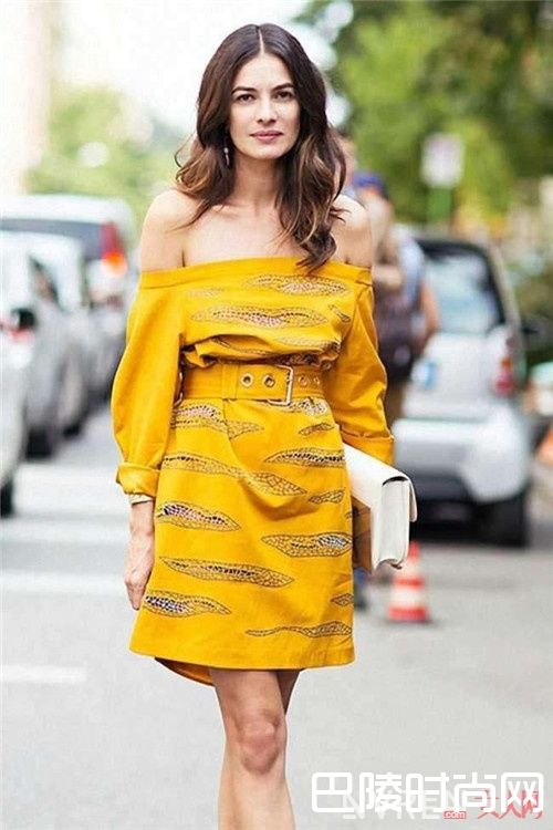 腰长如何搭配腰带_爱美的你还没用上腰带？春季穿衣最让你加分的饰品