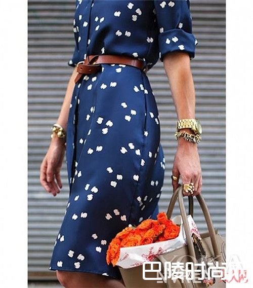 细腰如何搭配腰带_爱美的你还没用上腰带?春季穿衣最让你加分的饰品