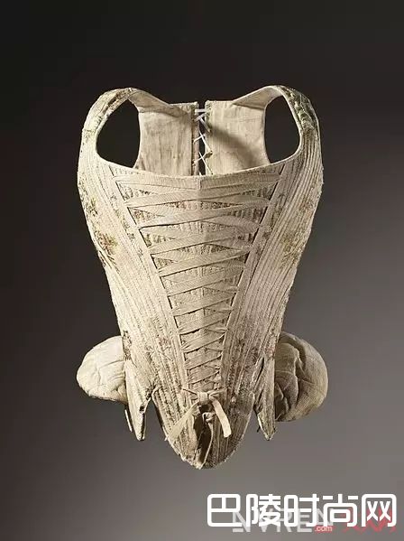 Corset (束腹)_不用找了,2017春夏流行元素全在这