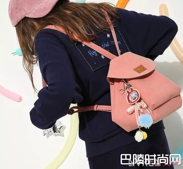 萝拉原创设计_买包剁手不吃土，淘宝上有哪些便宜好看逼格又高的包包？