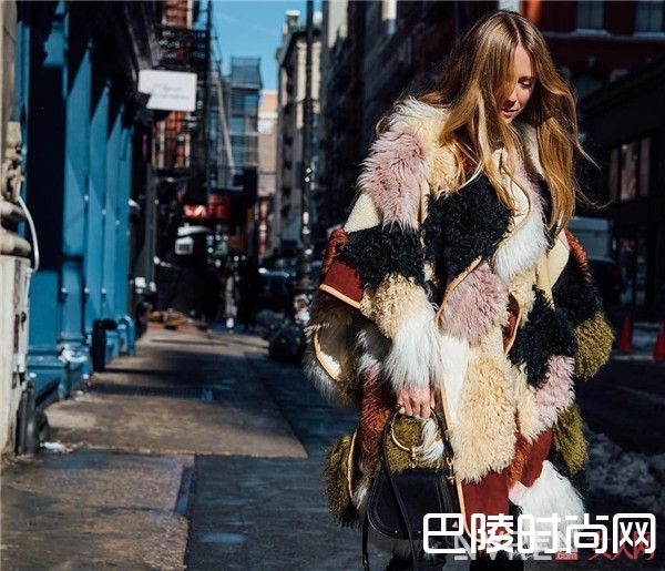 chloe是什么牌子_Chloe2017春夏最新美包 复古圆环猛戳少女心