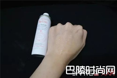 雅漾喷雾介绍_此时无妆胜有妆 请收下这份“裸妆”好物清单