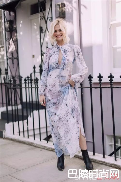 2017印花裙四大流行趋势_印花裙怎么穿？最美最实用的穿搭指南在这里