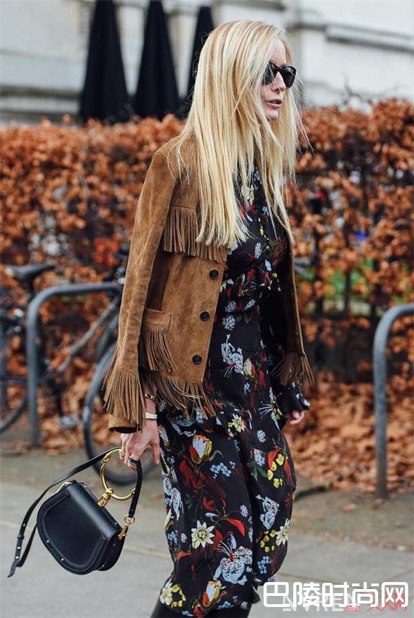 chloe大金环包nile_Chloe2017春夏最新美包 复古圆环猛戳少女心