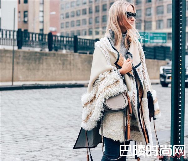 chloe大金环包nile_Chloe2017春夏最新美包 复古圆环猛戳少女心