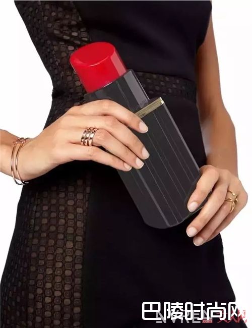 Charlotte Olympia与LULU GUINNESS手包推荐_看完这些超赞的手包 你还觉得它单一可有可无吗？