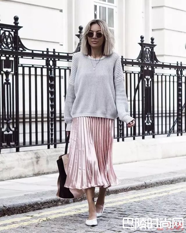 粉色裙子_大爱粉色不装嫩，专属樱花粉的穿搭大法