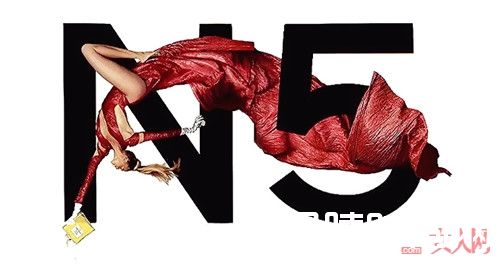 娇兰小黑裙淡香水简介_搜罗10款经典美妆品：女人必买18款经典美妆品有哪些？