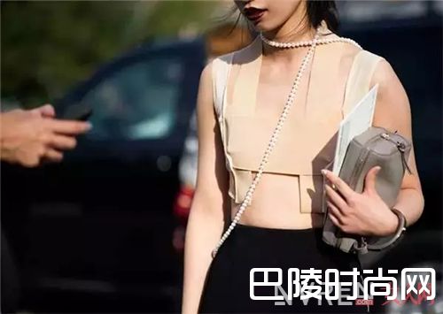 明星的细节搭配_学会这些配饰的搭配 你也可以很fashion