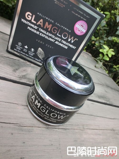 格莱魅 亮颜去角质泥面膜(发光面膜）简介_15款久经考验经典美妆品 有哪些值得你购买的？