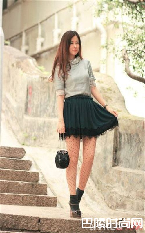 袜子与衣服搭配_细节才能让你美起来 袜子就该这么穿才能凸显你