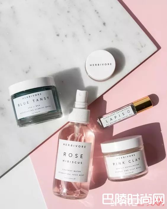 中国周边境外化妆品购物攻略_亚洲境外游购物攻略!最划算最值得剁手的都给你备齐了