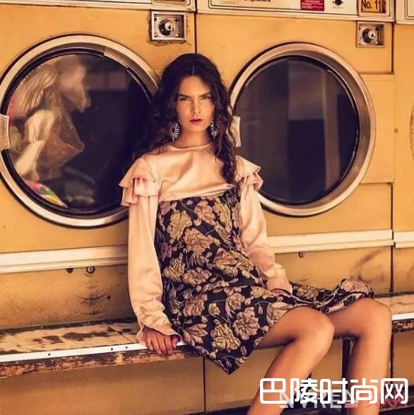 Preen品牌介绍_UGG变成仙女鞋了？居然还能配礼服裙穿