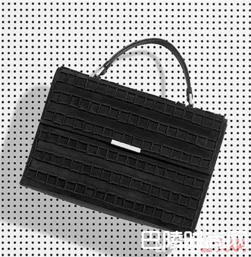 Tomasini包包推荐_无论是质感还是设计 这些包包都被低估了