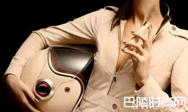 Chanel Mademoiselle变形金刚便携香水_有腔调当然有灵魂，这些香水妥妥地喷出气质