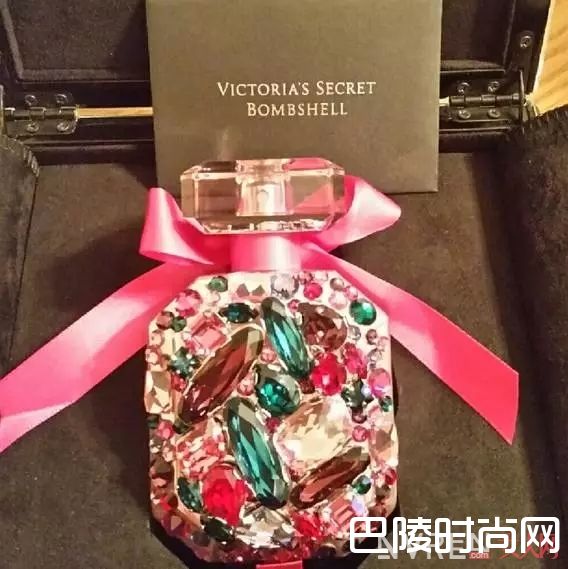  Victoria's Secret性感炸弹_有腔调当然有灵魂，这些香水妥妥地喷出气质