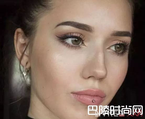 Tom Ford First Time_最适合春天的唇色,大甜甜、大幂幂也最爱它…