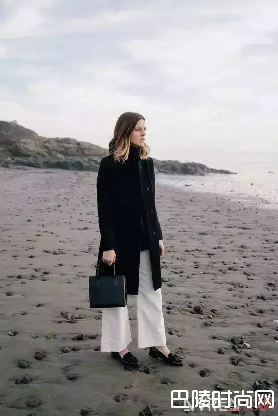 阔腿裤配乐福鞋_最时髦的阔腿裤穿不好，很可能是你不会搭鞋子！