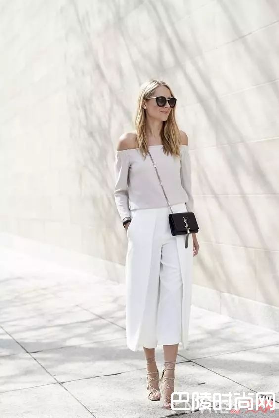 阔腿裤配绑带高跟鞋_最时髦的阔腿裤穿不好，很可能是你不会搭鞋子！