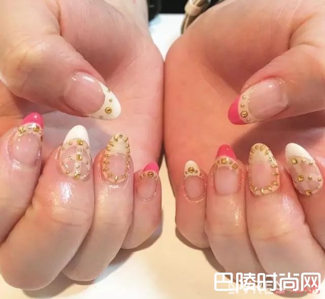 VALENTINO美甲_做一款Gucci、Valentino、Chanel限量款美甲，才配得上我攒钱买的包包