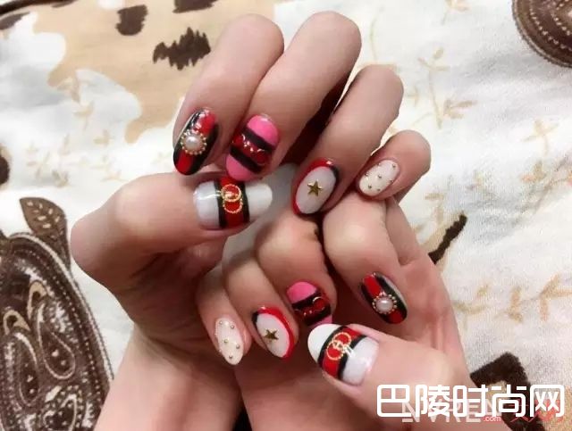 Gucci美甲_做一款Gucci、Valentino、Chanel限量款美甲，才配得上我攒钱买的包包