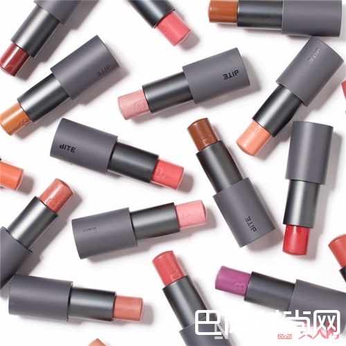 Ilia彩妆品牌简介_值得你了解的8个冷门潜力股小众彩妆品牌