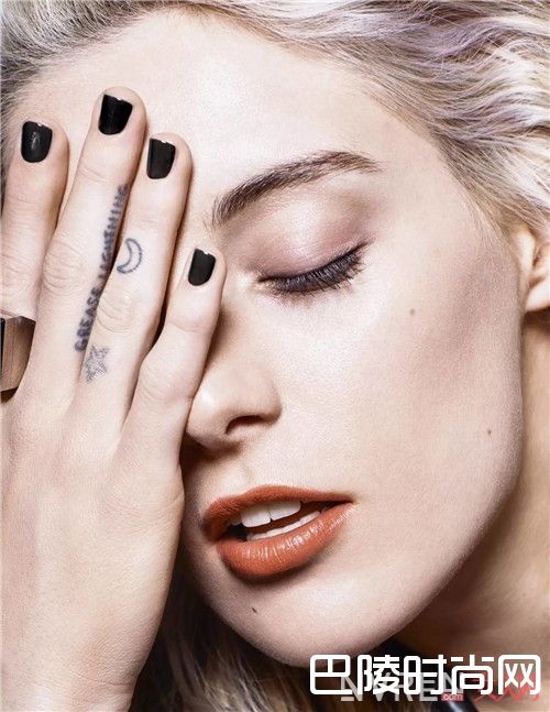 Huda Beauty Liquid Matte Lipstick液体唇膏简介_值得你了解的8个冷门潜力股小众彩妆品牌