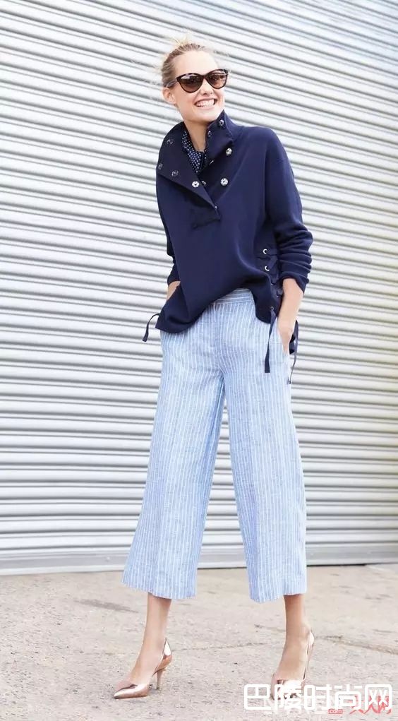 阔腿裤配尖头高跟鞋_最时髦的阔腿裤穿不好，很可能是你不会搭鞋子！