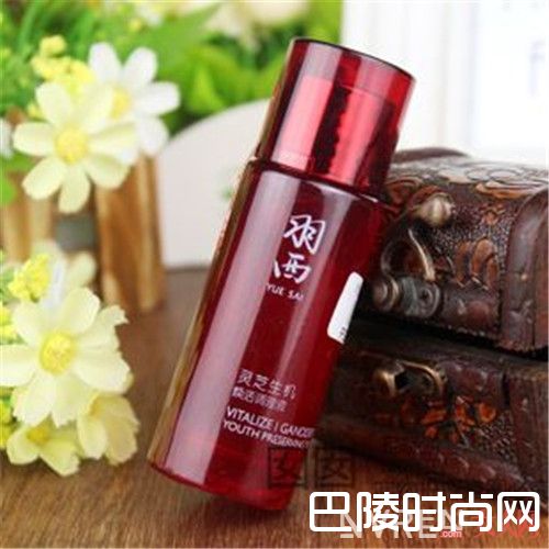 灵芝生机焕活调理液2号_敏感肌肤终结者！教你用这10款护肤品让你的肌肤从此不敏感