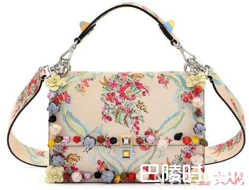 FENDI KAN I包包简介_2017买什么包包潮流？这10款包买哪个都不会错！