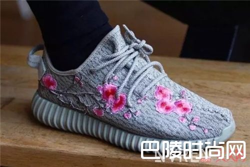 带花系列之鞋子篇_春天就该和花朵在一起！这些花朵单品必不可少