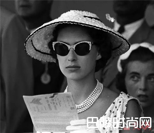 猫眼墨镜的历史_猫眼墨镜 一件充满时尚魔力的潮流单品