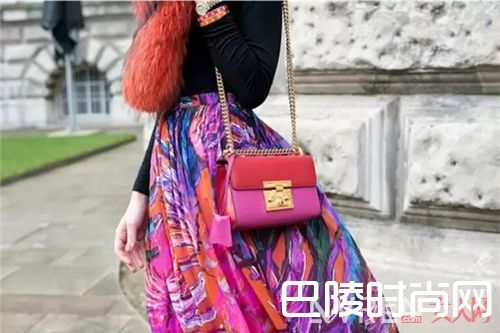 拼色款包包推荐_复苏春天的少女感 先从买个包开始吧
