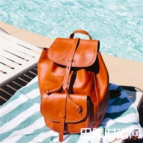 Madewell与Herschel supply包包推荐_有容量的包包 才能装下你丰富有趣的人生啊
