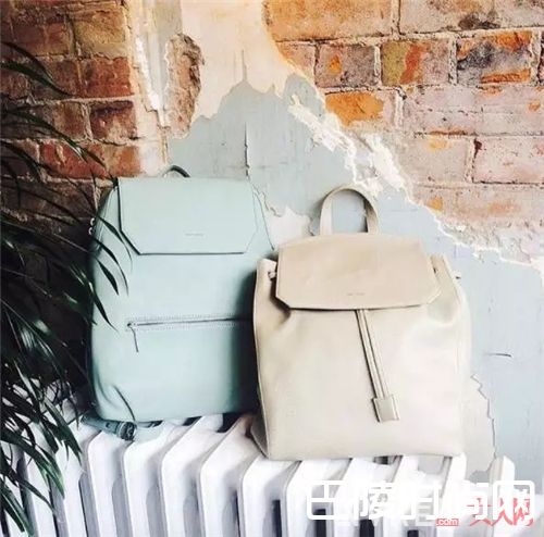 Matt & nat与Pb0110包包推荐_有容量的包包 才能装下你丰富有趣的人生啊