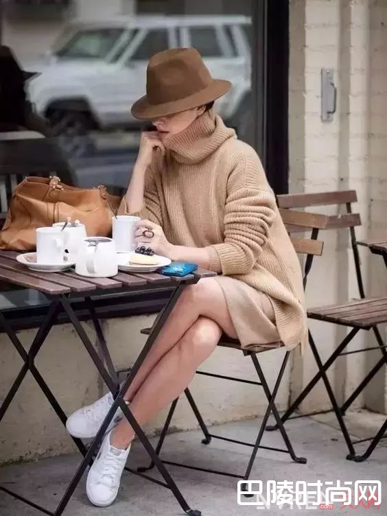 臻果褐_开春穿什么？2017年十大流行色让你美成一道风景线