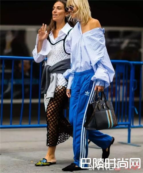 单肩如何搭配内衣_夏天来了 5种款式内衣穿搭术满足你应付潮流款!