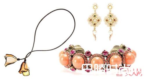 珠宝配饰介绍_这是女生衣橱必备单品 成为女神的必需品你有几件