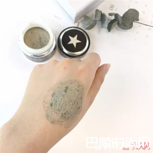 Glamglow 黑罐发光面膜_6款现在很红的涂抹式面膜 你最中意哪个?