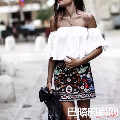 一字肩如何搭配内衣_夏天来了 5种款式内衣穿搭术满足你应付潮流款!