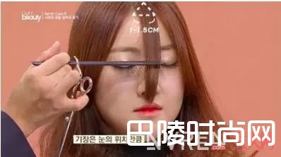 M型刘海怎么剪_别再整空气刘海了，教你剪出更自然的M型刘海